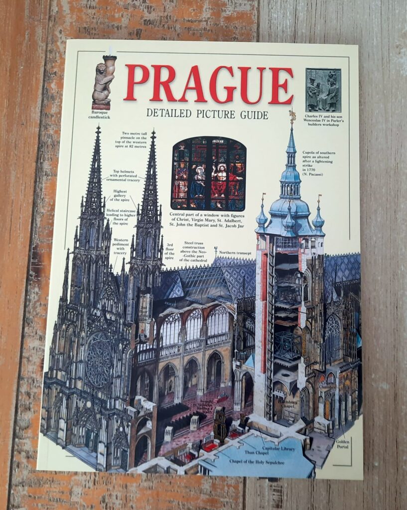 FamilyfriendlyPrague: The Most Beautiful Book Guide